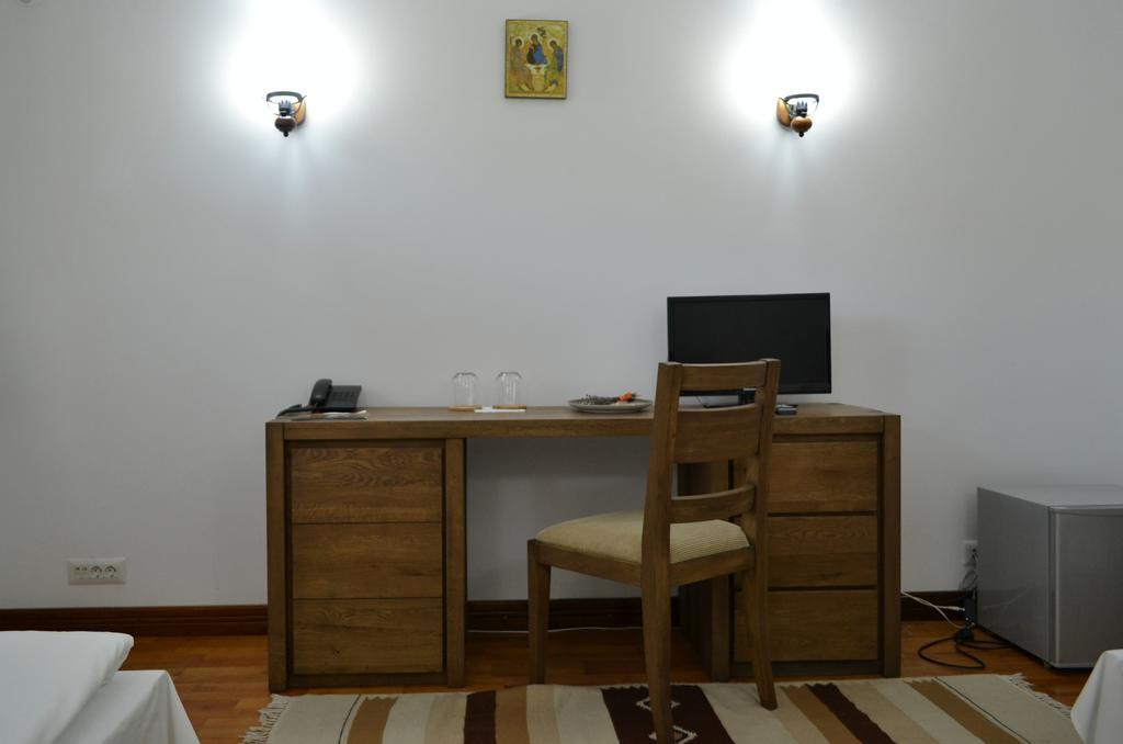 Casa de Oaspeți Sfântul Nicolae Iasi Exterior foto